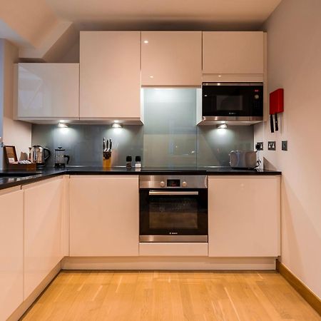Barbican Serviced Apartments By Lovelystay London Exterior photo
