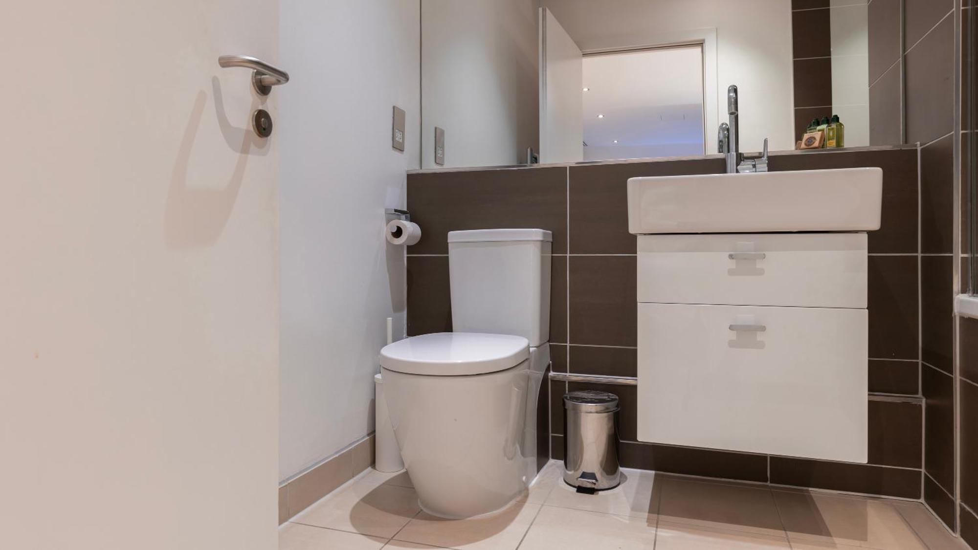 Barbican Serviced Apartments By Lovelystay London Exterior photo