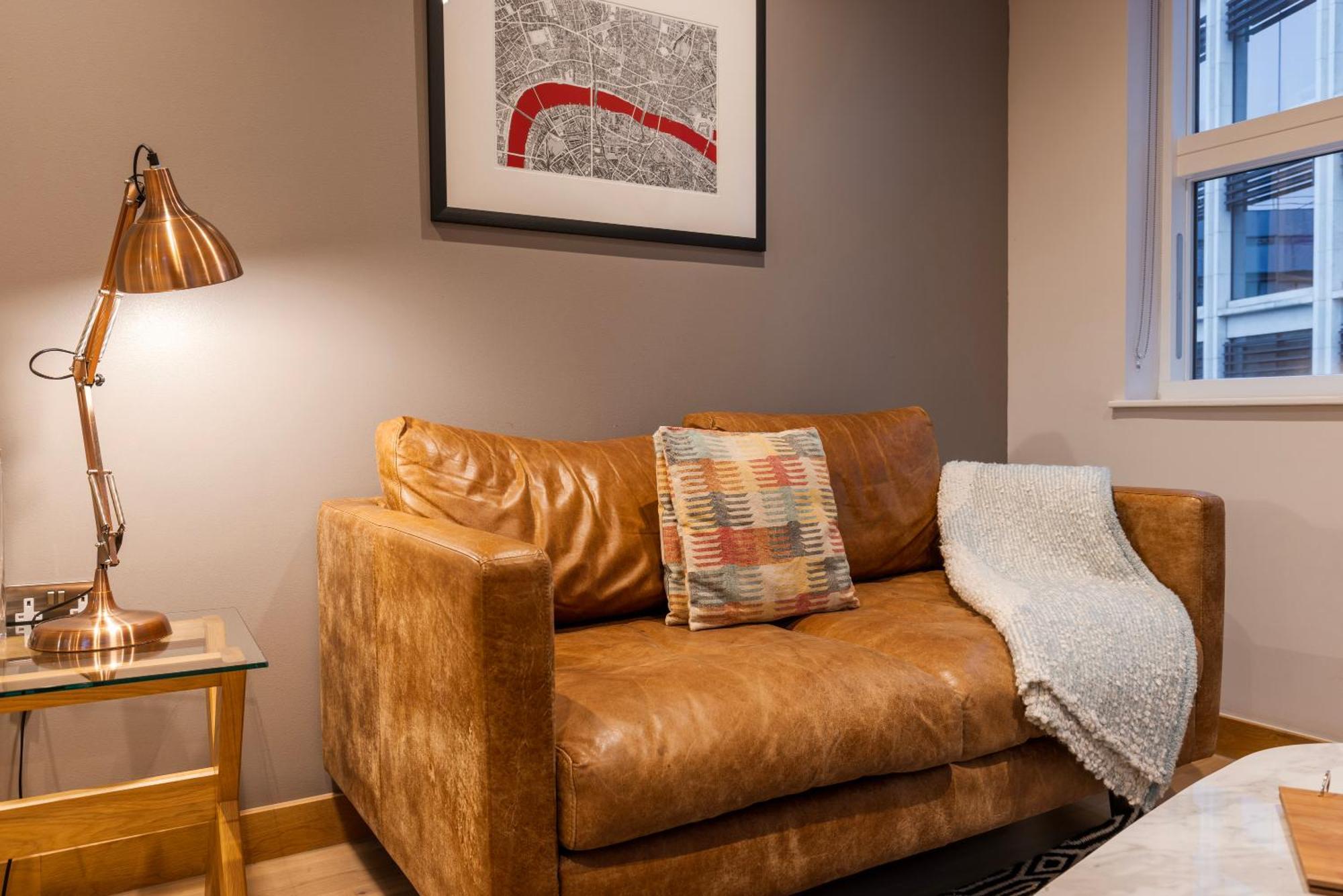 Barbican Serviced Apartments By Lovelystay London Room photo