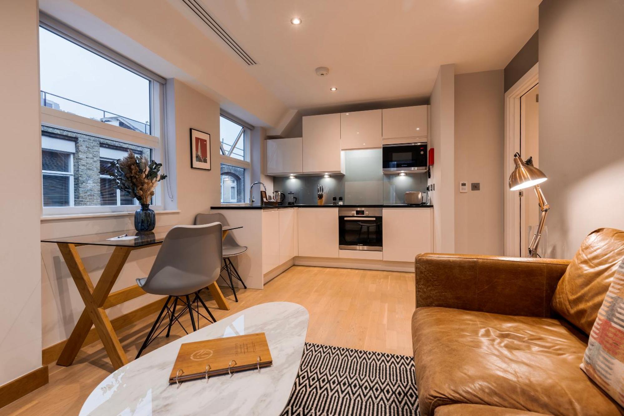 Barbican Serviced Apartments By Lovelystay London Exterior photo