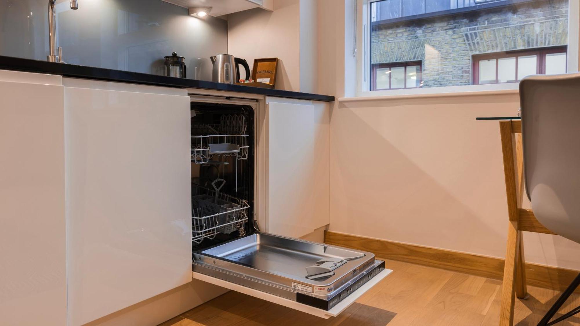 Barbican Serviced Apartments By Lovelystay London Exterior photo